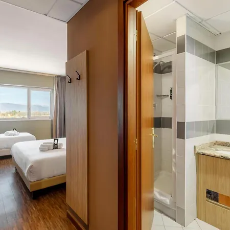 Cristal Hotel Cuneo Esterno foto